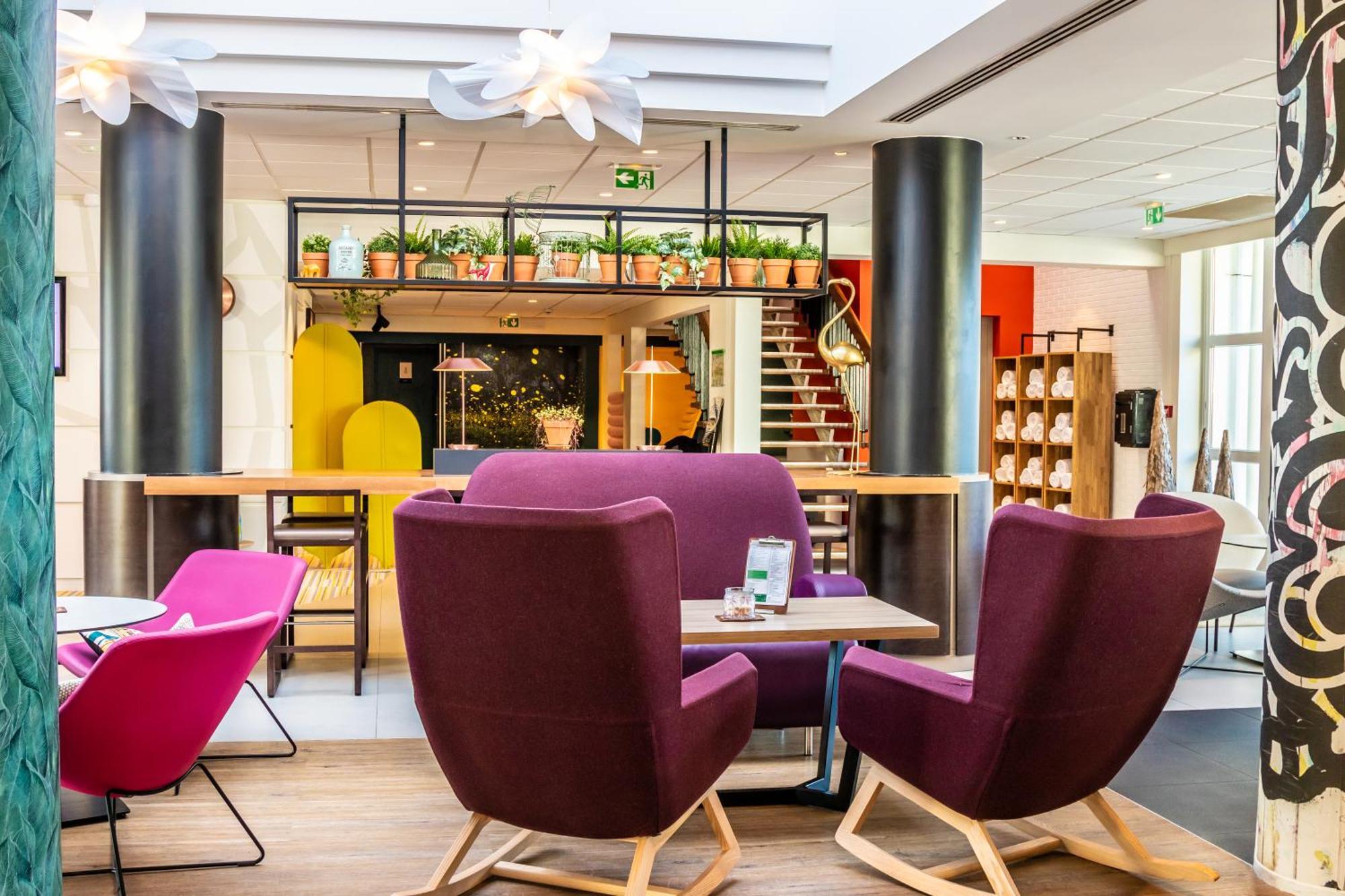 Hotel Ibis Styles Lyon Bron Eurexpo Exterior foto